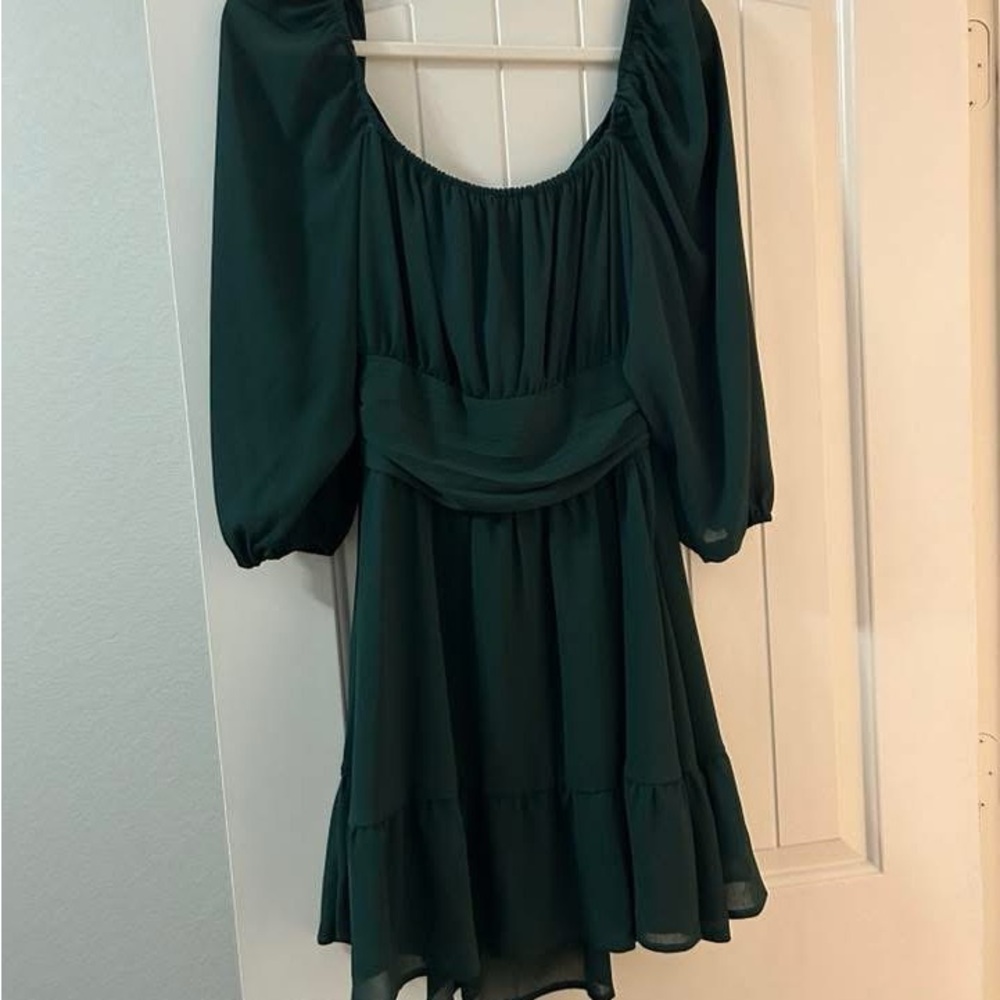 Elegant Green Women's Dress